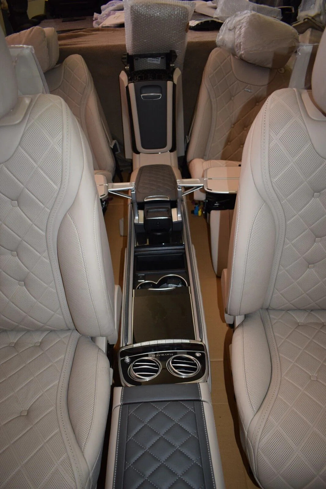 Original Mercedes S X222 Maybach Innenausstattung Sitze Tür Mittelkonsole Tische