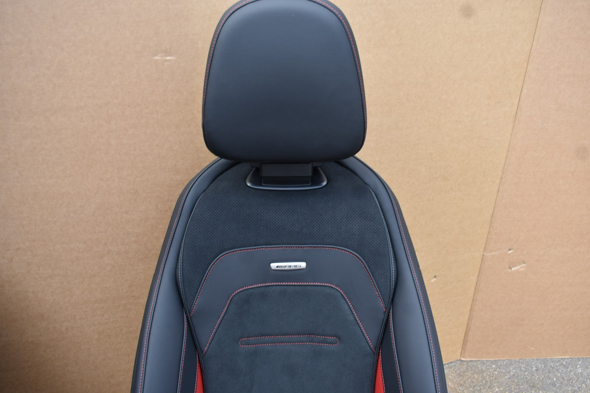 Mercedes wS214 W214 E Klasse T Modell Amg Sitze vorne Ledersitze Massage rot