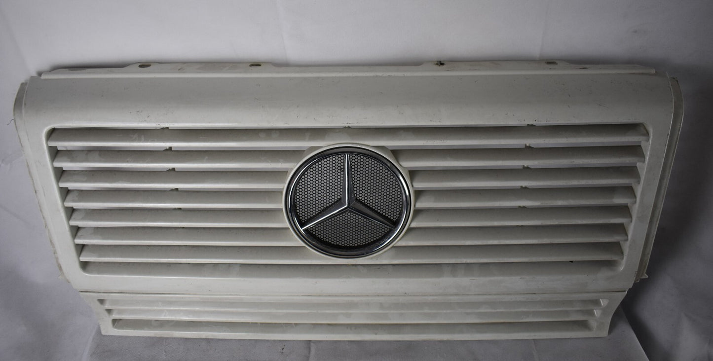 Original Mercedes Kühlergrill Grill w463 G Klasse a4638880015