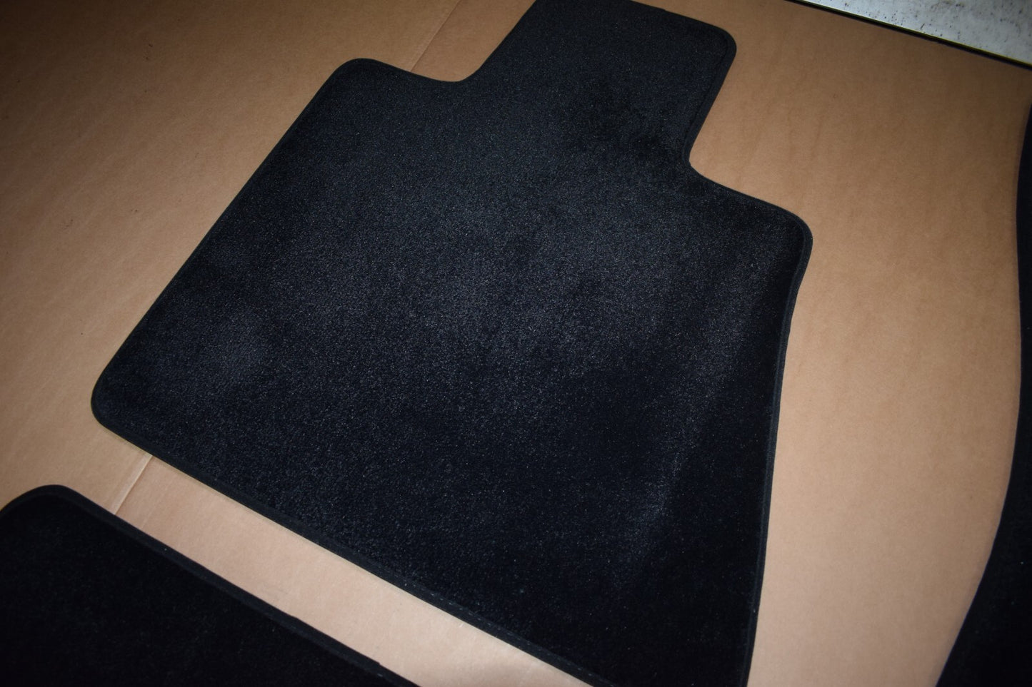 Original Rolls Royce RR31 Cullinan Fußmatten Floor mats schwarz Velour