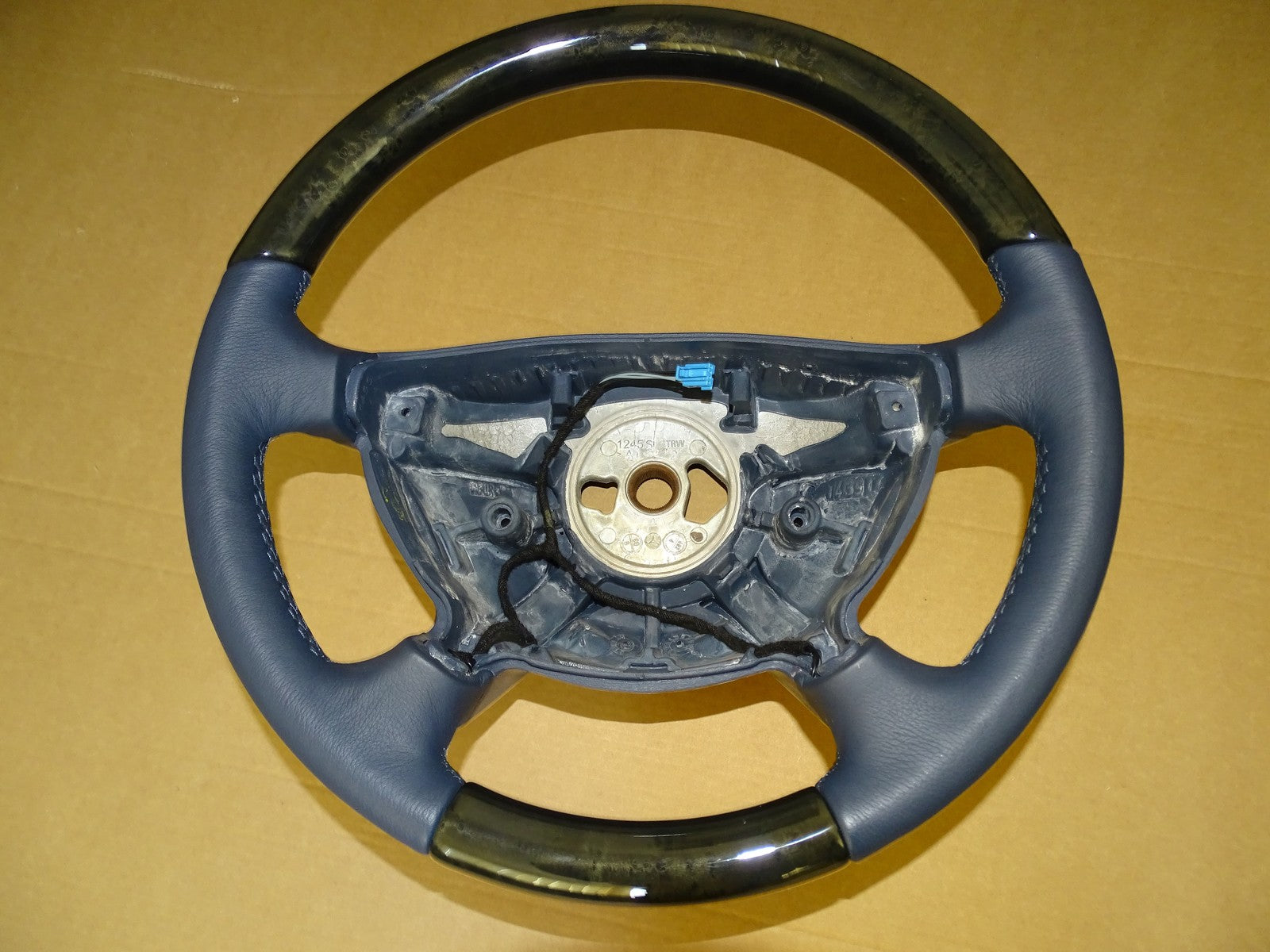 1 Mercedes E  klasse holz holzlenkrad w211 NEU Lenkrad  w463 g klasse
