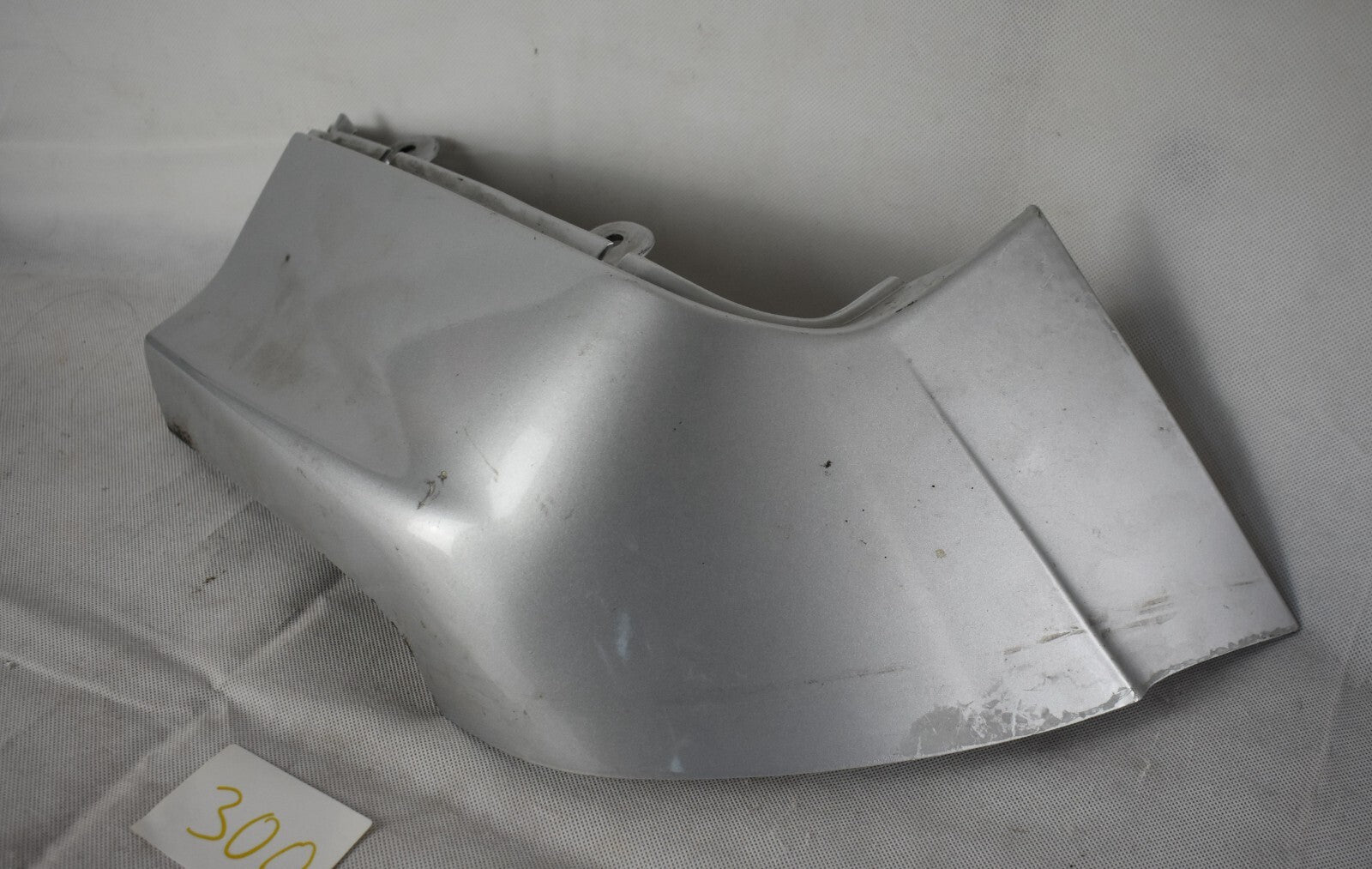 Original Mercedes G Klasse w463 Kotflügel Abdeckung links a4638840231