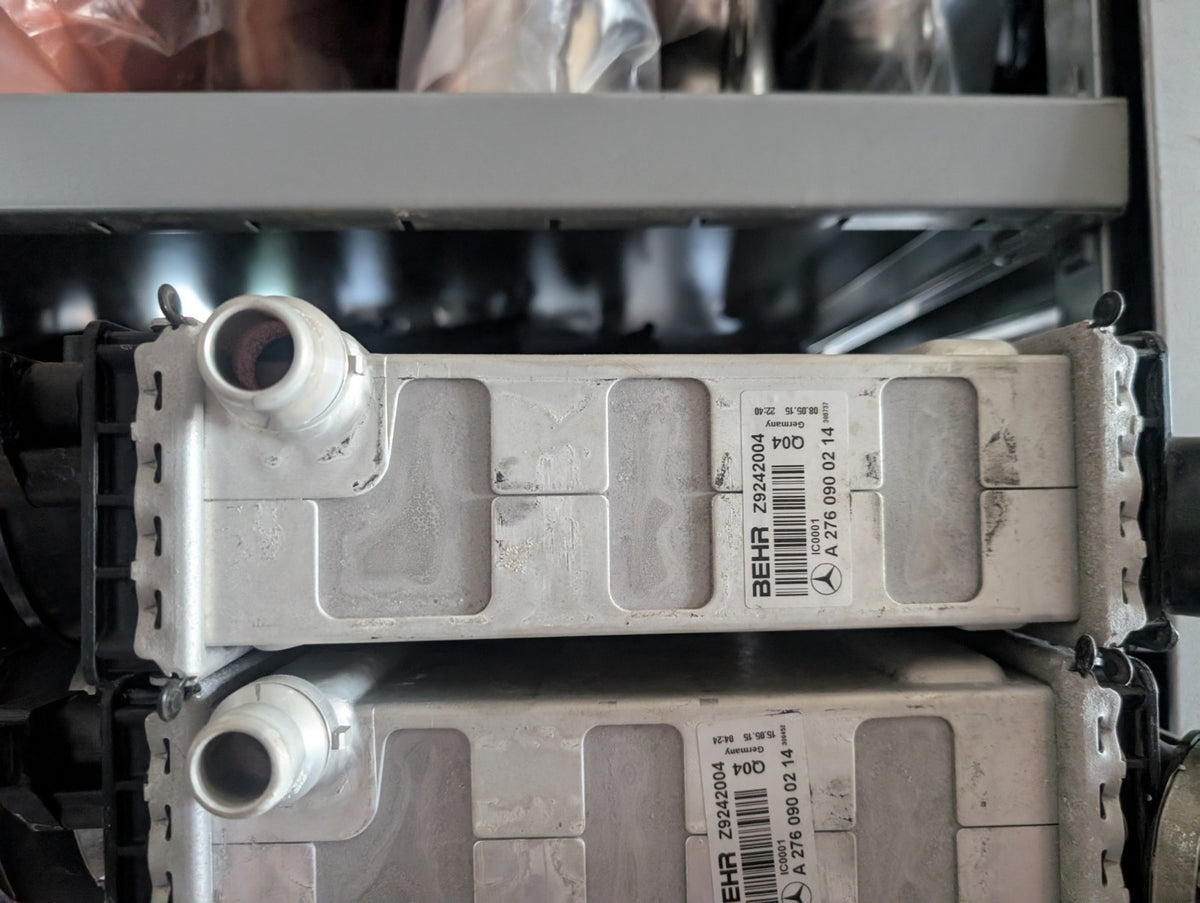 1x Original Mercedes A2760900214 Ladeluftkühler W212 W218 W166