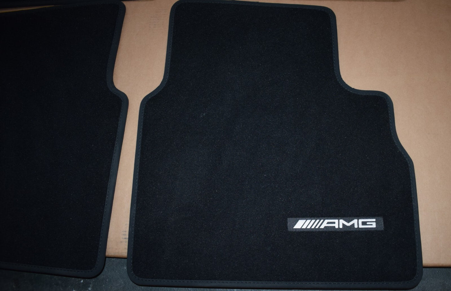 Original Mercedes w463 A G Klasse AMG Fußmatten Satz Velour schwarz