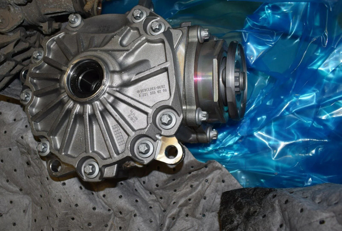 Original Mercedes a2213301602 w212 w221 GLS x204 Vorderachsgetriebe