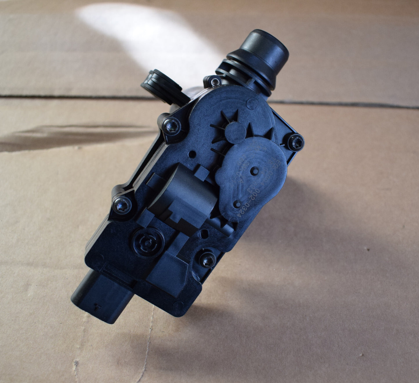 1x Original Mercedes Kühlmittelpumpe Pumpe a0005061300 w463 w222 w447 w907
