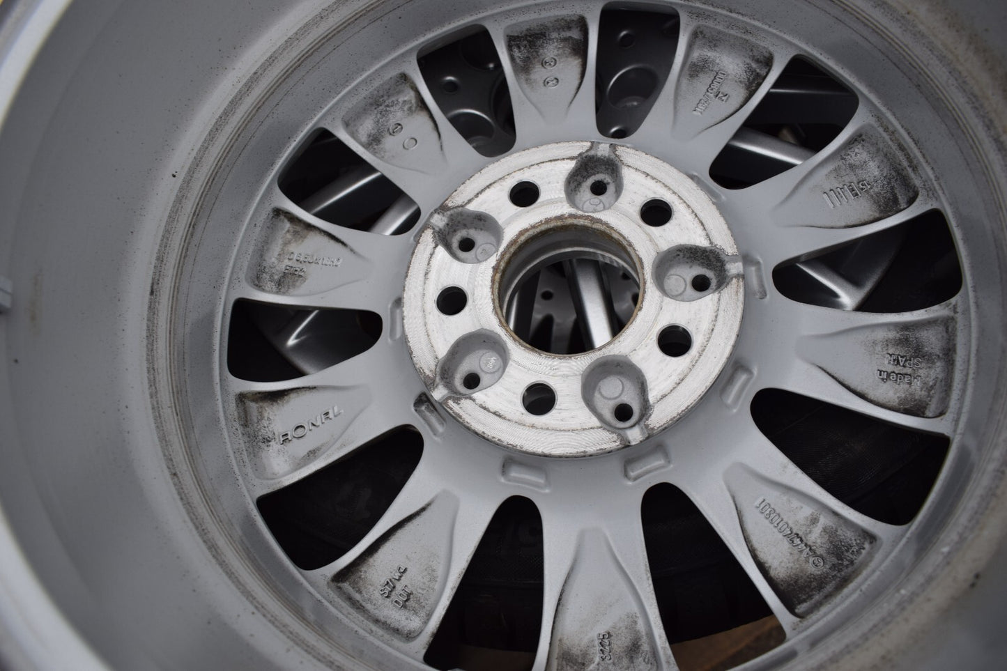 Original Mercedes Winterreifen w447 Vito 205 65 16C 107/105 T 103T Winterräder
