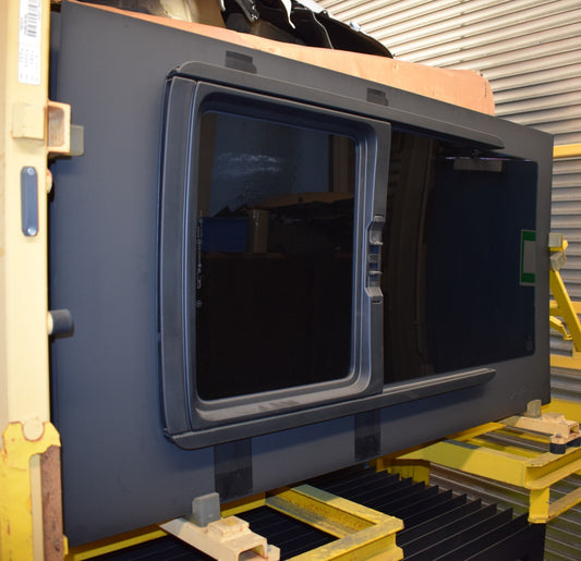 Original Mercedes Seitenscheibe  Schiebefenster w907 Sprinter  Wohnmobil