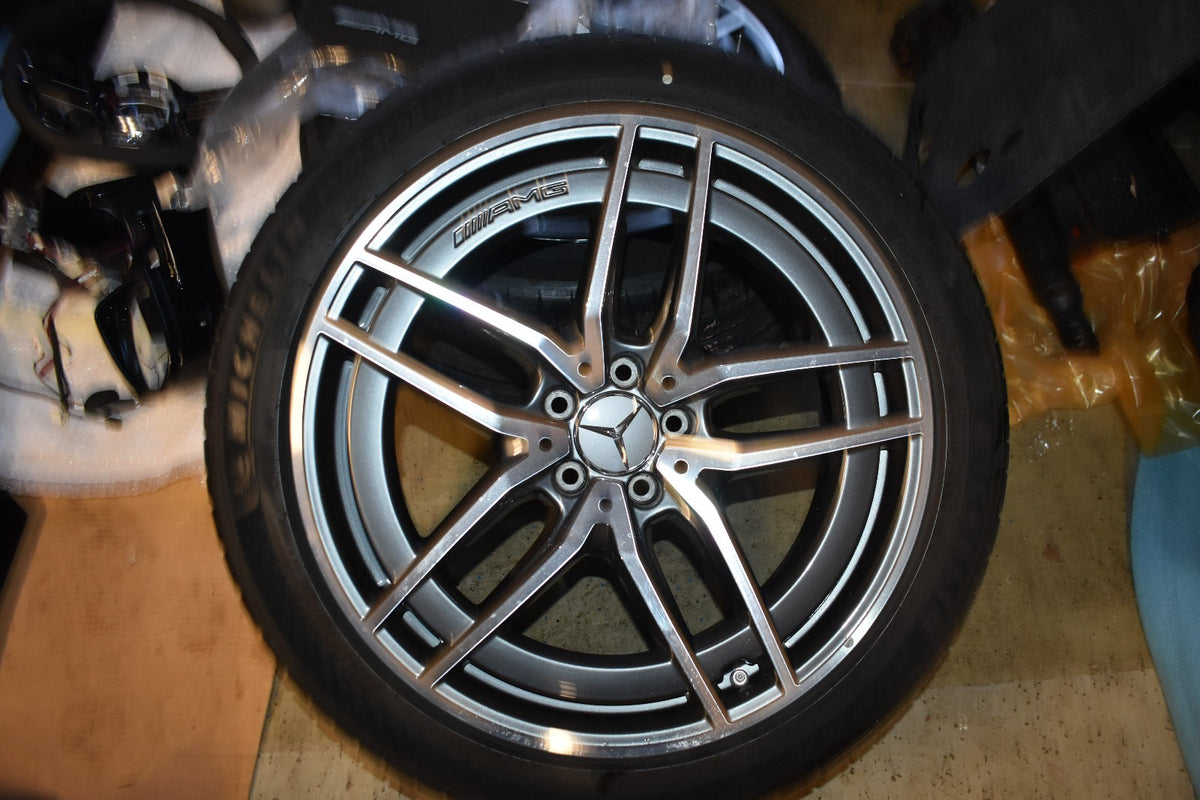 Original SL63 AMG Paket Stoßstange Räder Lenkrad Schweller Haube