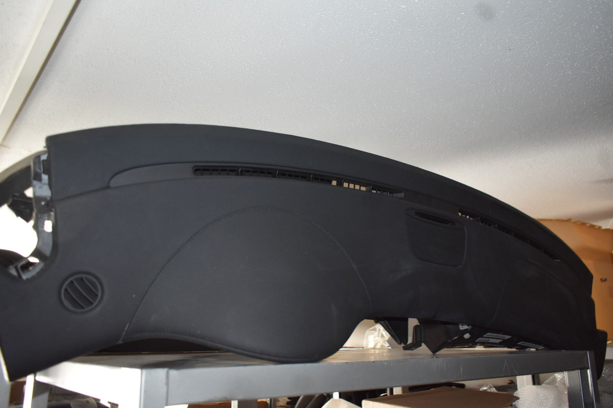 original Mercedes CLS C219 w219 Armaturenbrett Leder Instrumententafel