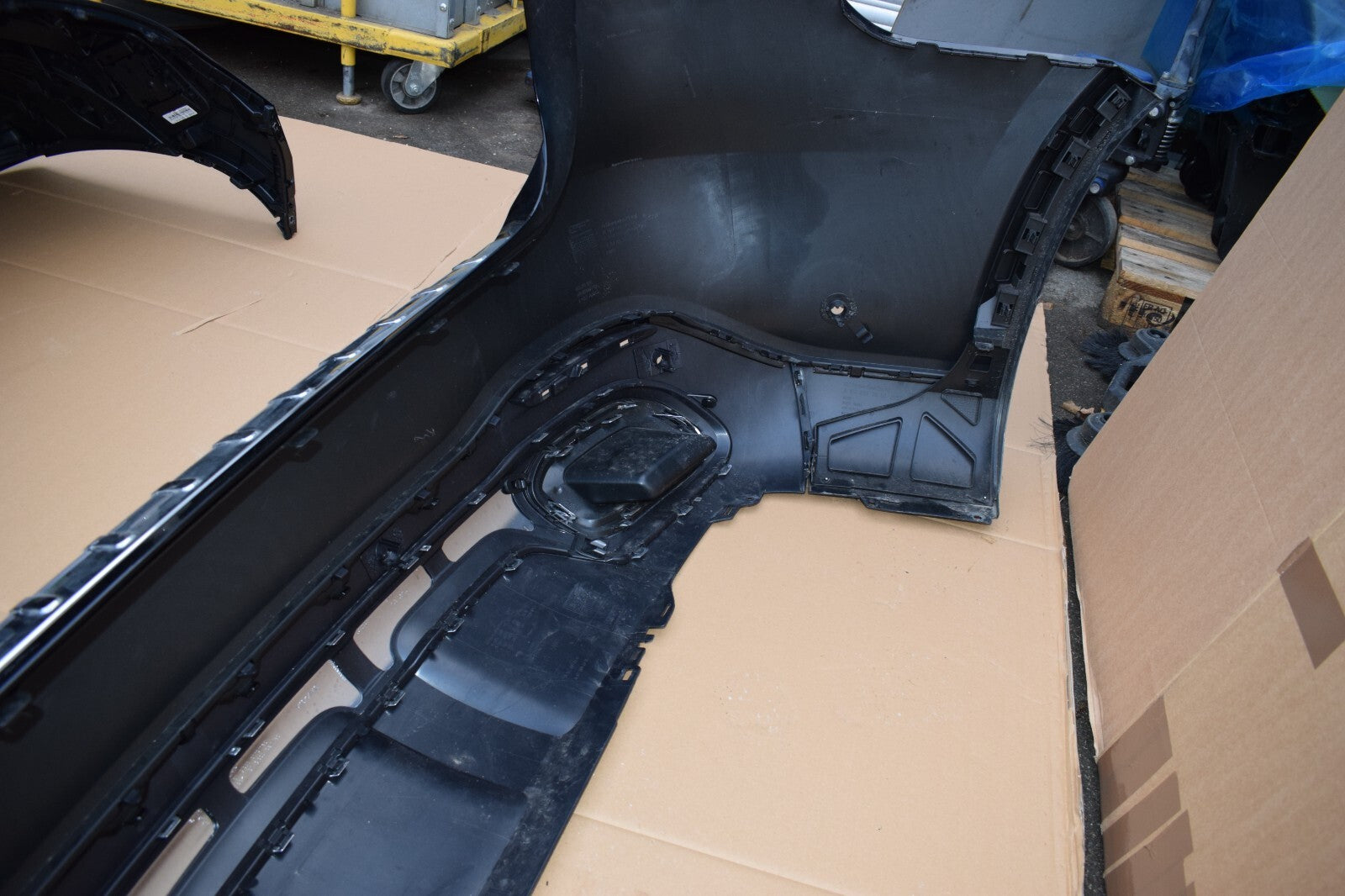 Original Mercedes GLS X167 Stoßstange hinten AMG Line Facelift Mopf 167 bumper