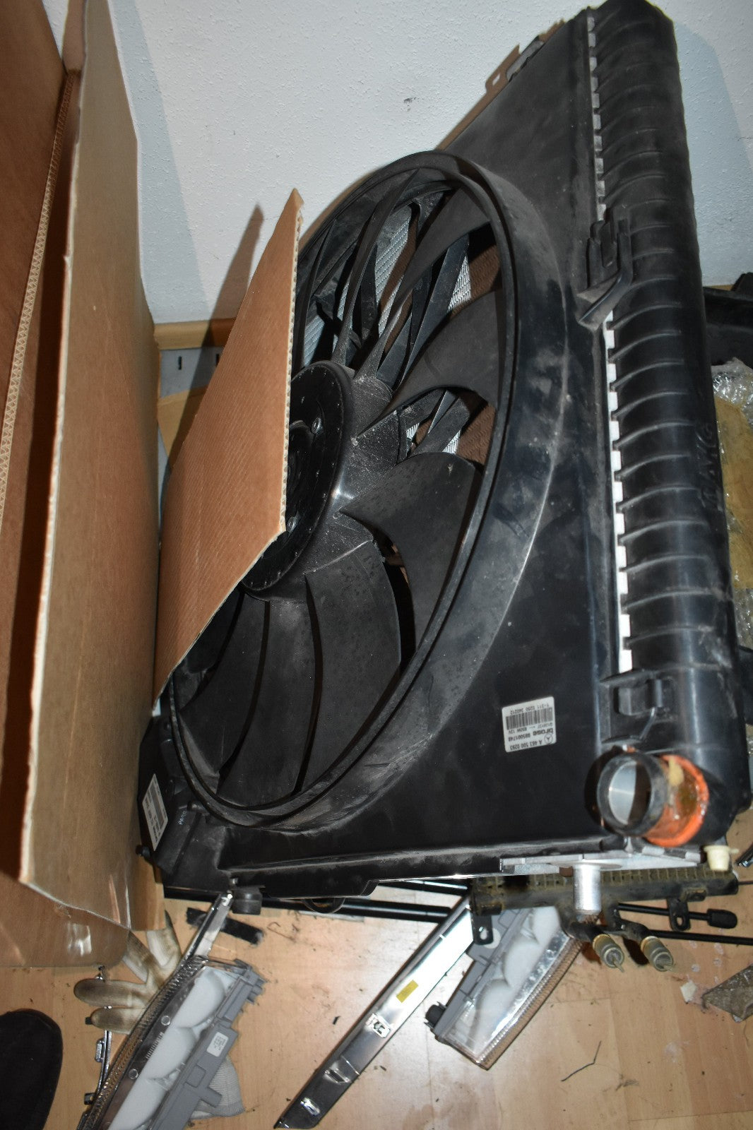 Original Mercedes w463 G Klasse Lüfter Kühler a4635000293 a4615000102