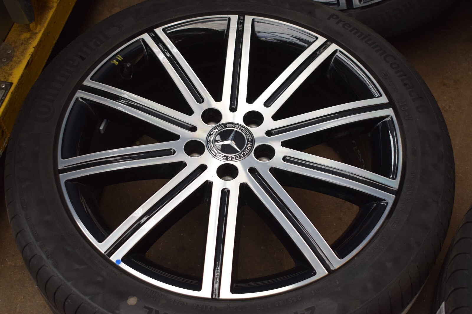Mercedes V klasse w447 Sommer 245 45 19 Marco Polo V250 V300