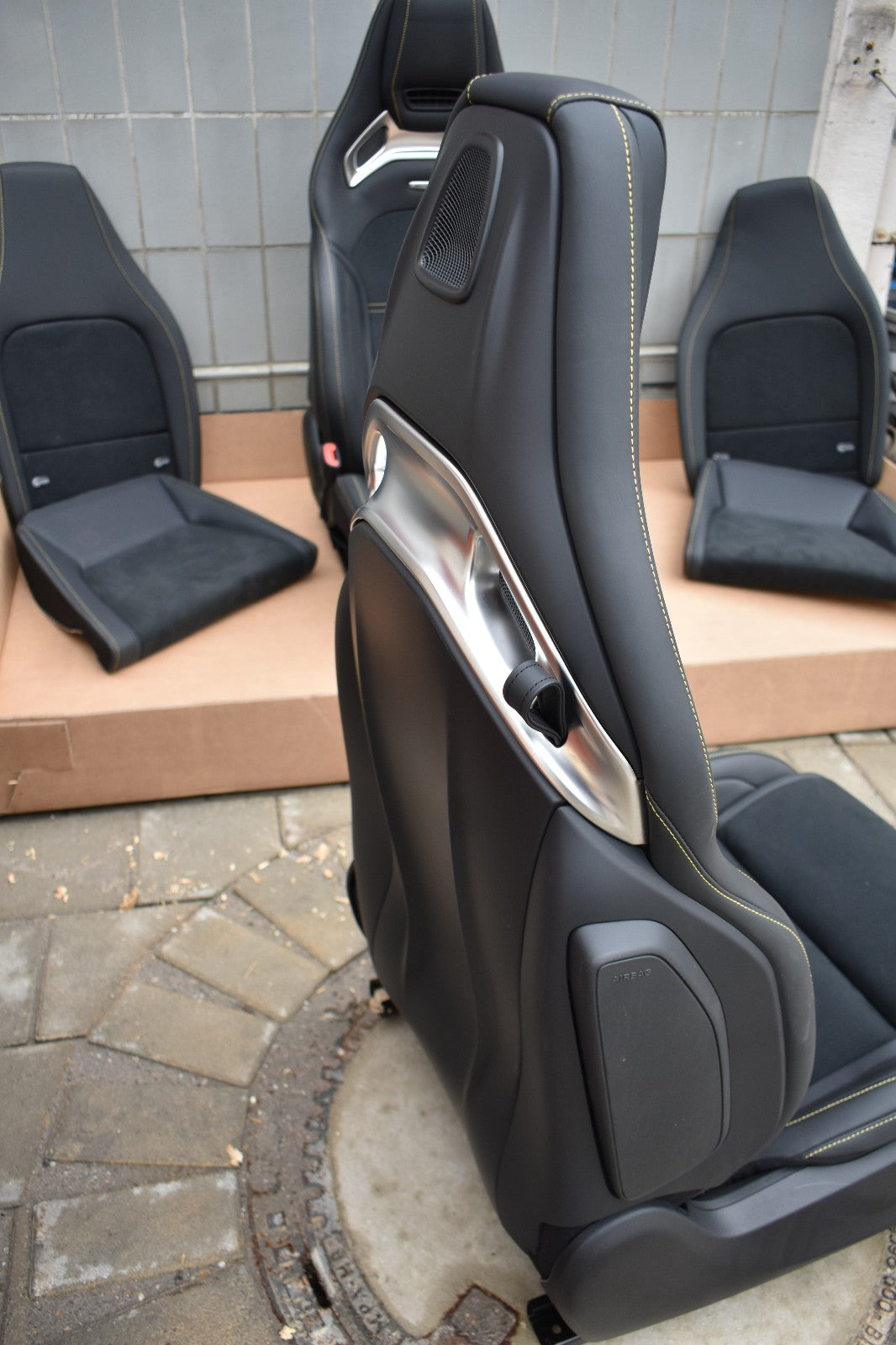 Mercedes AMG Performance Sitze SL R232 OEM Seats Alcantara SL63 Seats Cabrio