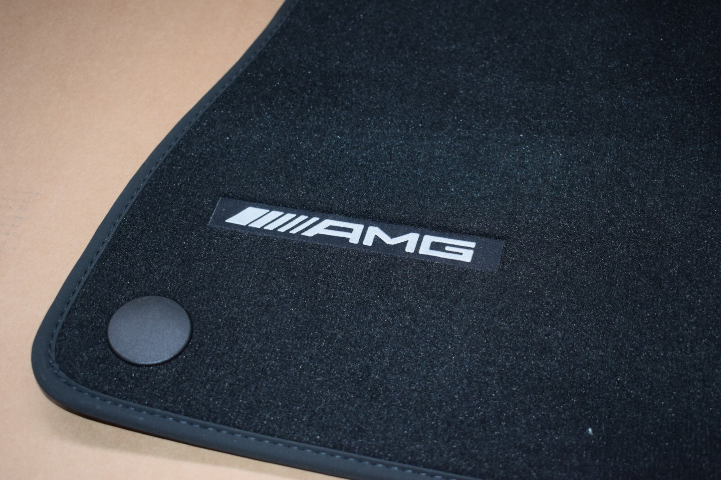Original Mercedes w232 SL AMG Fußmatten Satz Velour schwarz