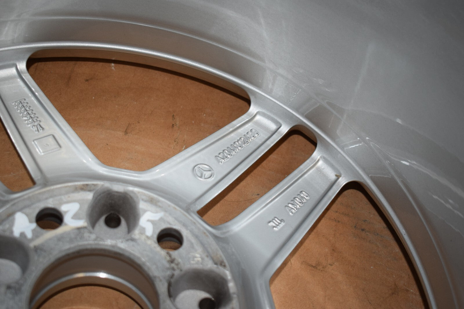 1x Original Mercedes w204 C Klasse Alufelge 17 Zoll a2044012400 8,5Jx17 Et58