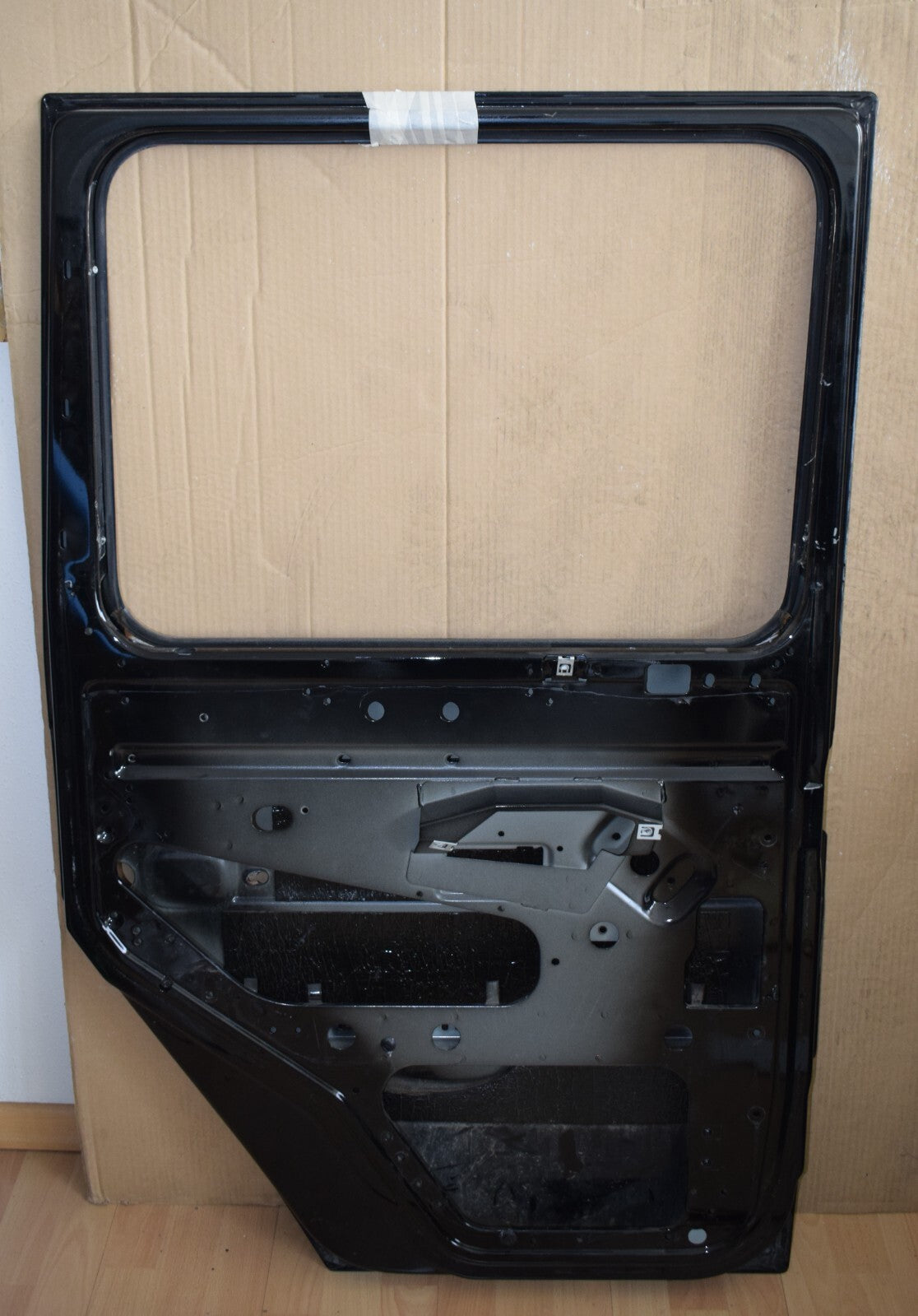 Original Mercedes G Klasse Türe door  w463 G HR hinten links schwarz