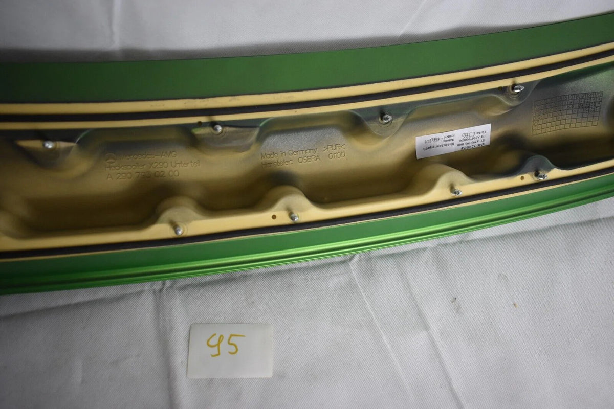 Original Mercedes AMG GT X290 rear Spoiler Unterteil Unterbau Green hell magno