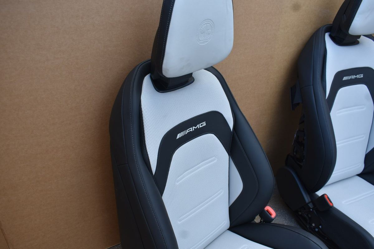 Mercedes wS214 W214 E Klasse T Modell Amg Sitze vorne Ledersitze Massage weiss