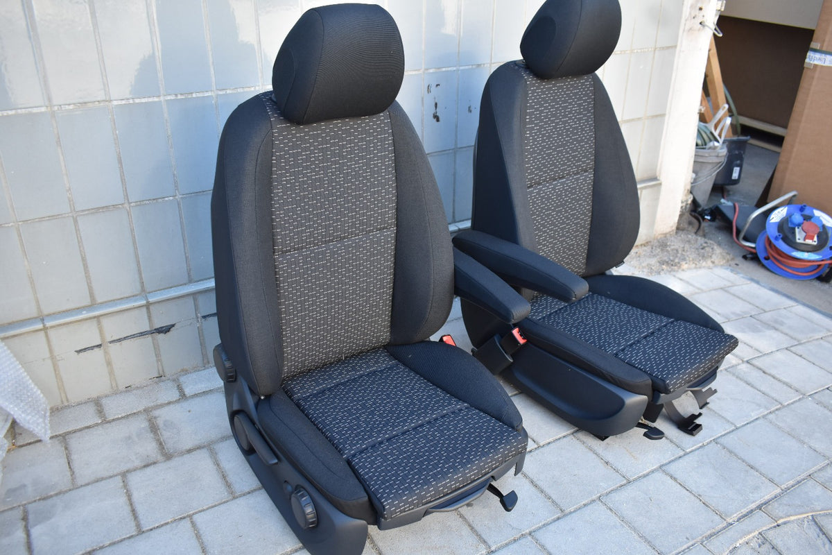 Original Mercedes w447 Fahrer Beifahrer sitz Stoff Vito mechanisch Komfort Calum