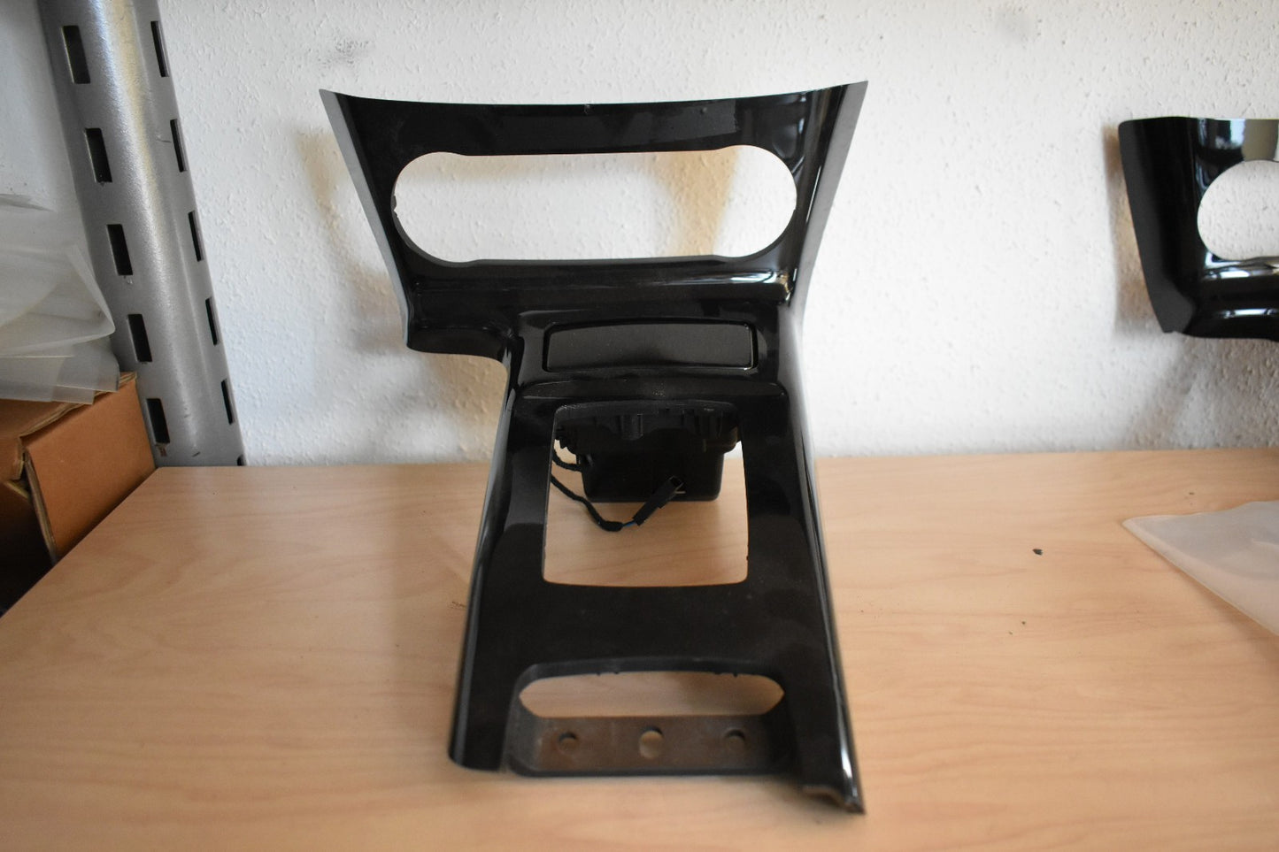 Original Mercedes G Klasse w463 Mittelkonsole Abdeckung Pappel Holz