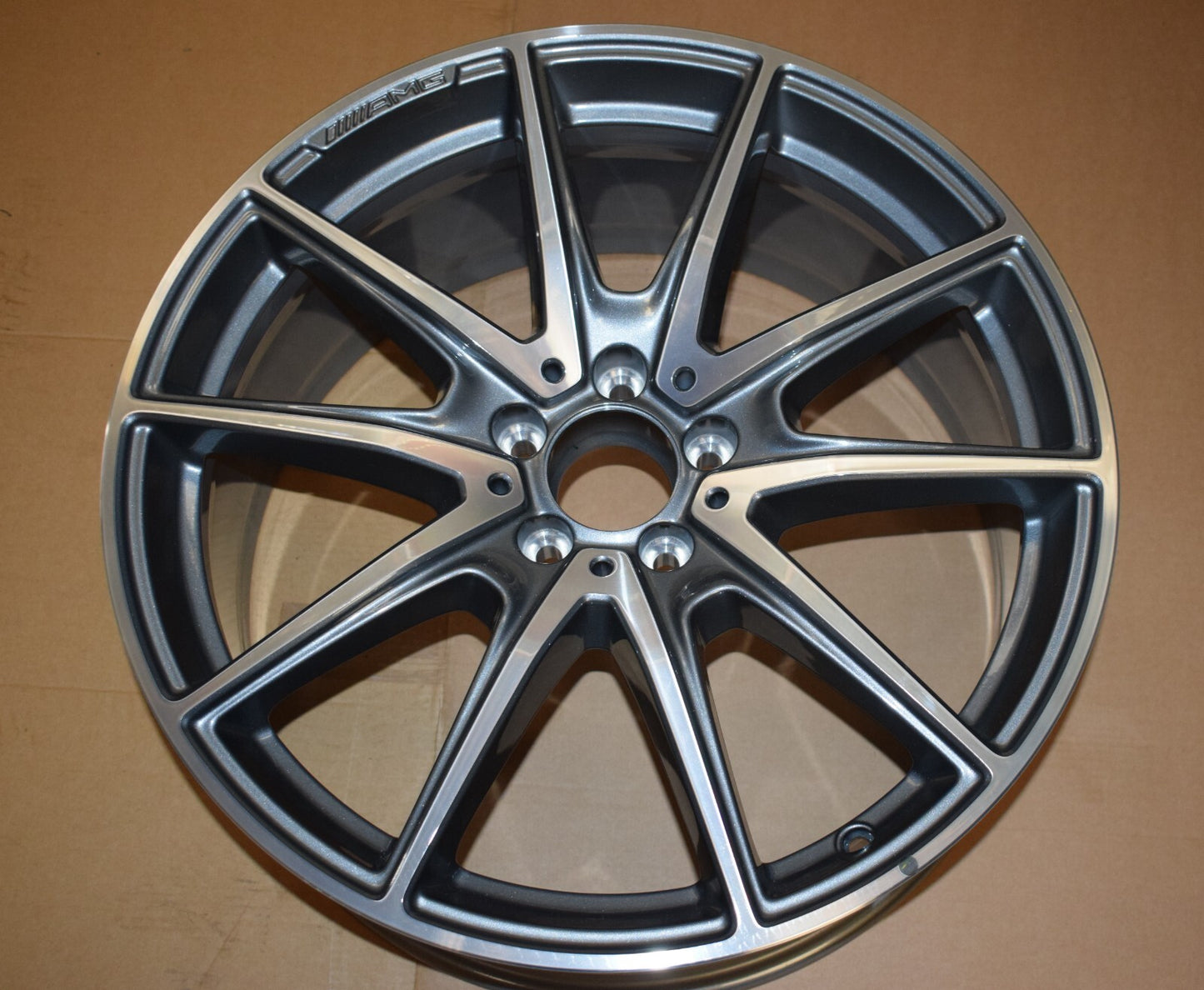 Original Mercedes AMG w222 S Klasse Alufelge a2224014000 vorne