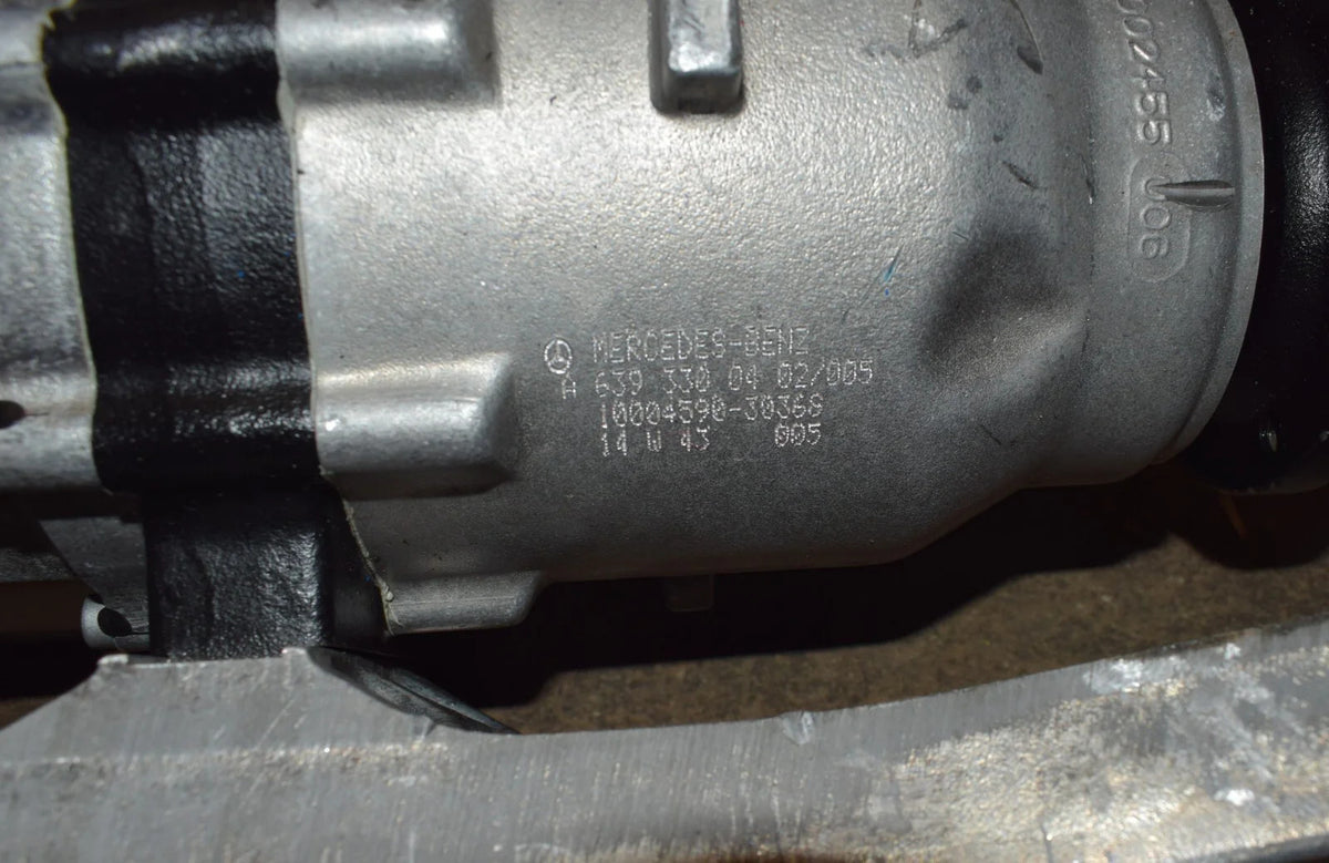 Mercedes w639 Differential 4x4 Vito Viano Vorderachsgetriebe a6393300402 4 matic