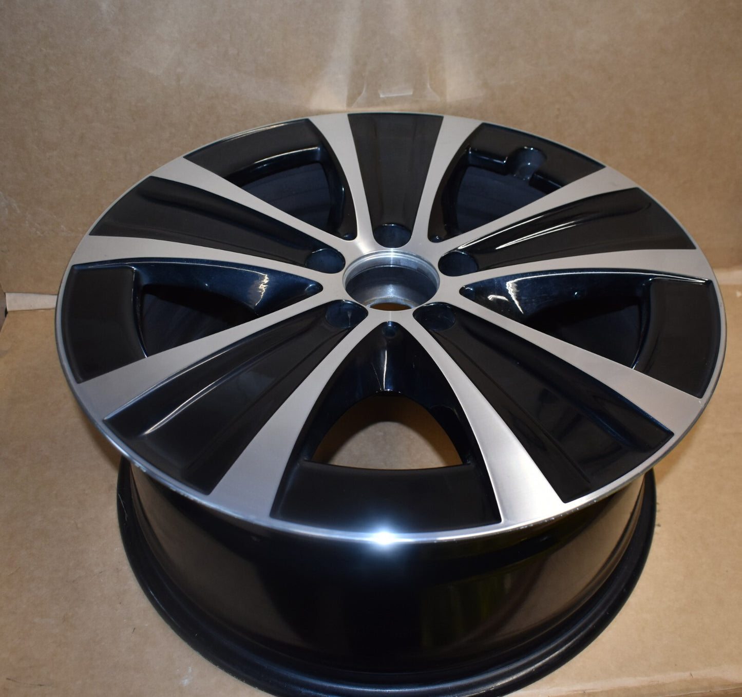 1x Original Mercedes Alufelge w213 E Klasse A2134013700 8Jx18 ET43 Felge  213