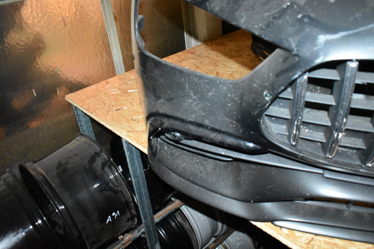 Original Mercedes GT 4 Türer X290 AMG 53 Stoßstange vorne Stoßfänger