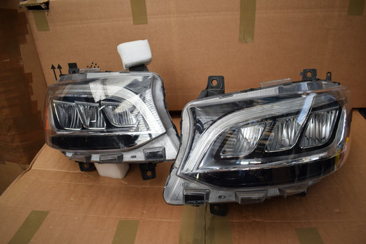 Original Mercedes Sprinter W907 Scheinwerfer LED USA rechts links head light