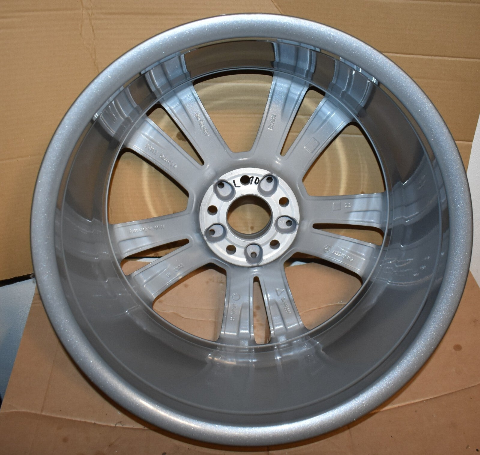 1x Original Mercedes w222 S klasse Alufelge a2224011402 9,5Jx19 ET43,5