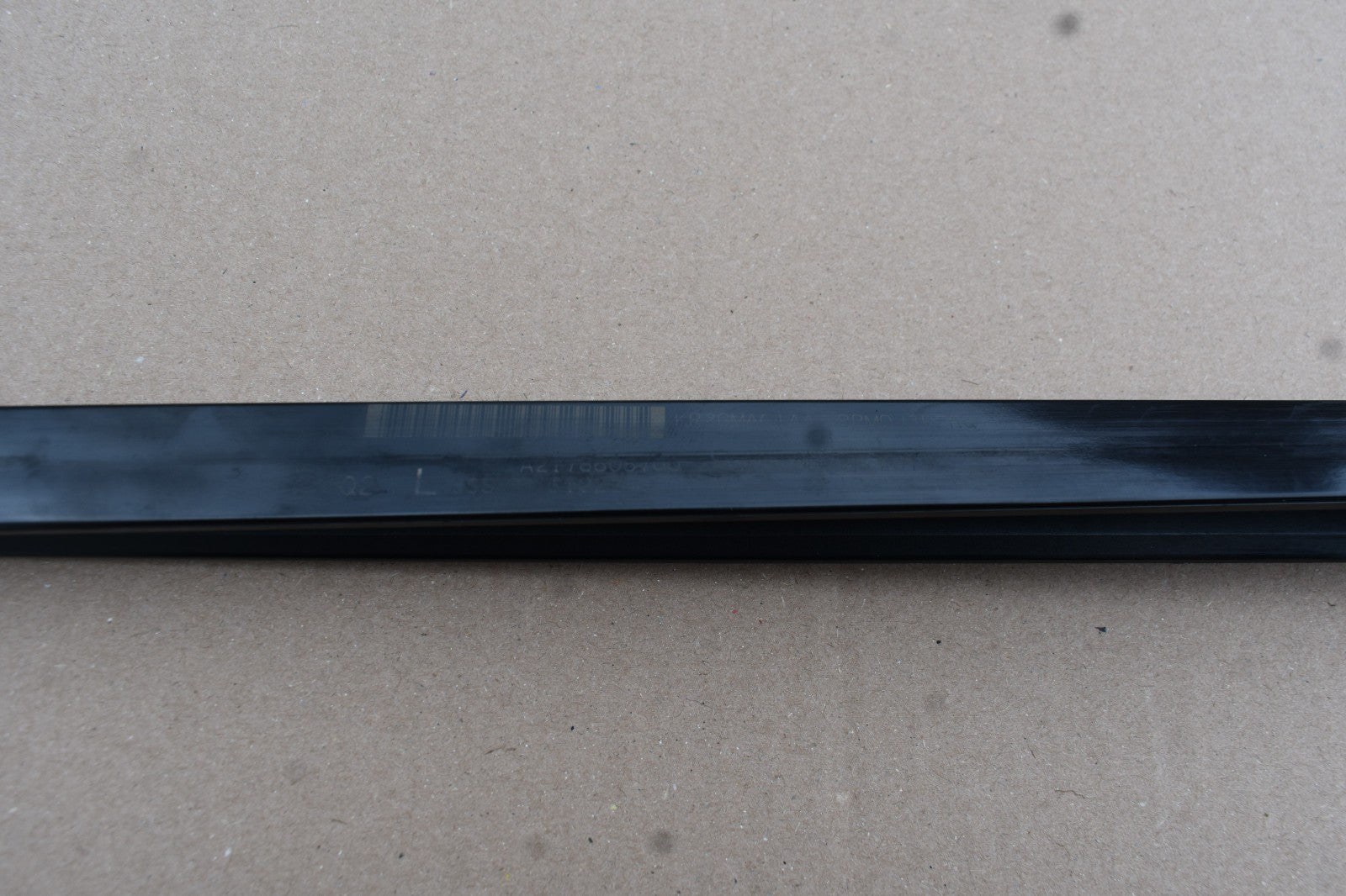 Original Mercedes C217 S Coupe Cabrio Gurtbringer links a2178605700