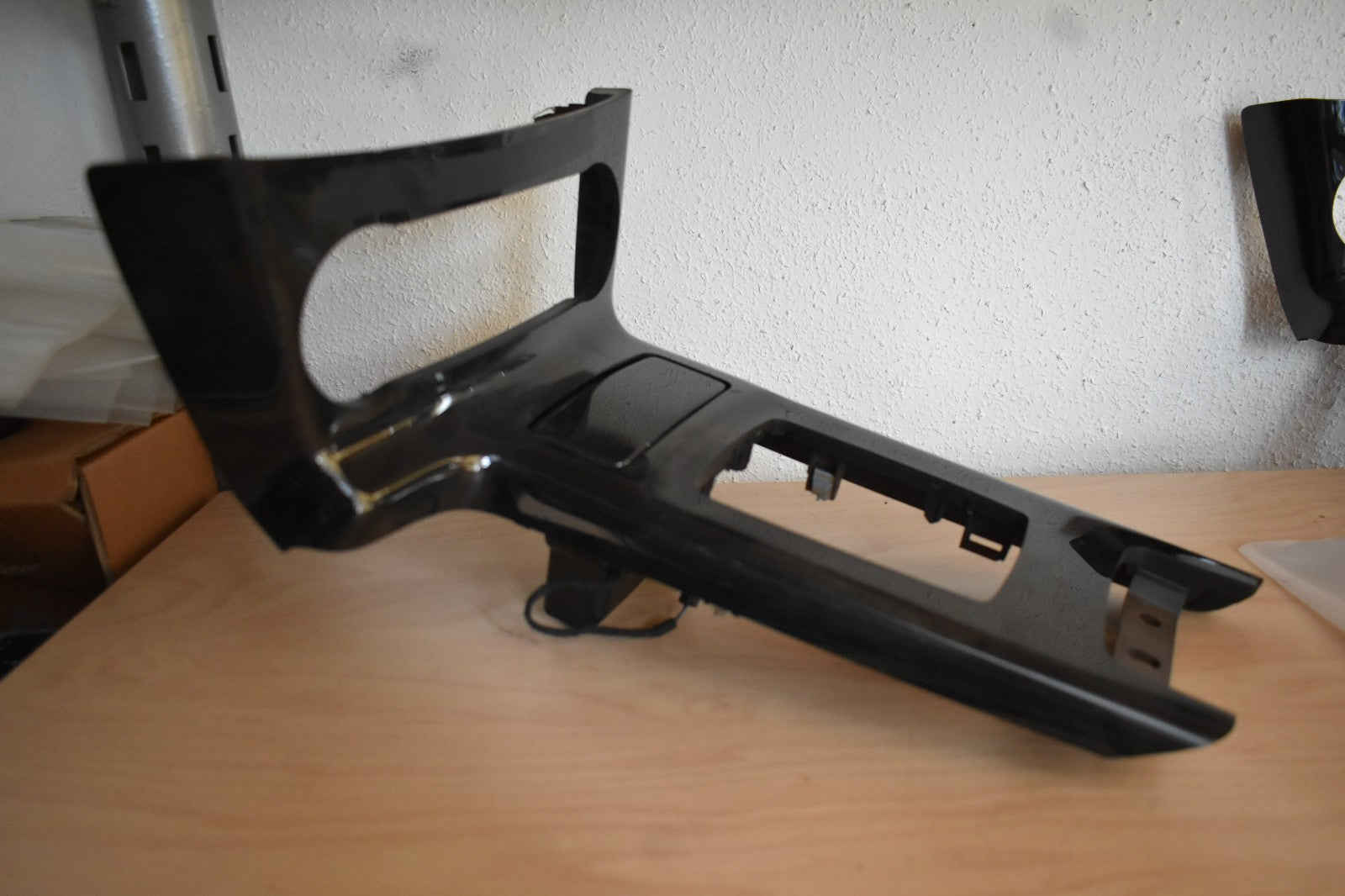 Original Mercedes G Klasse w463 Mittelkonsole Abdeckung Pappel Holz