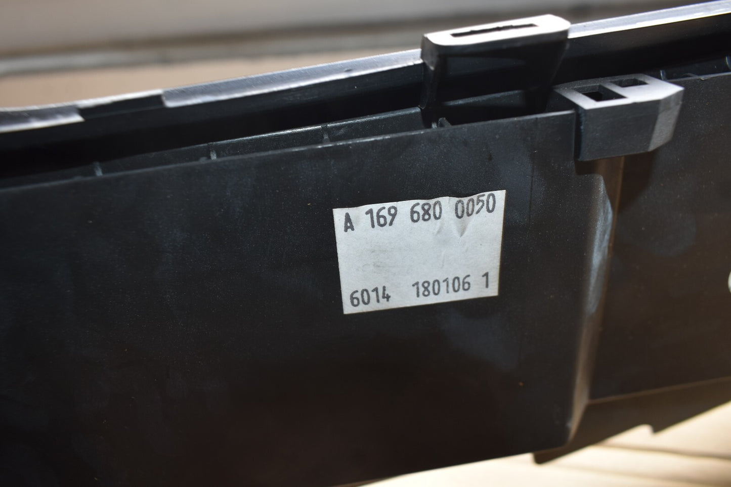 Original Mercedes w169 A Klasse Mittelkonsole Armlehne schwarz