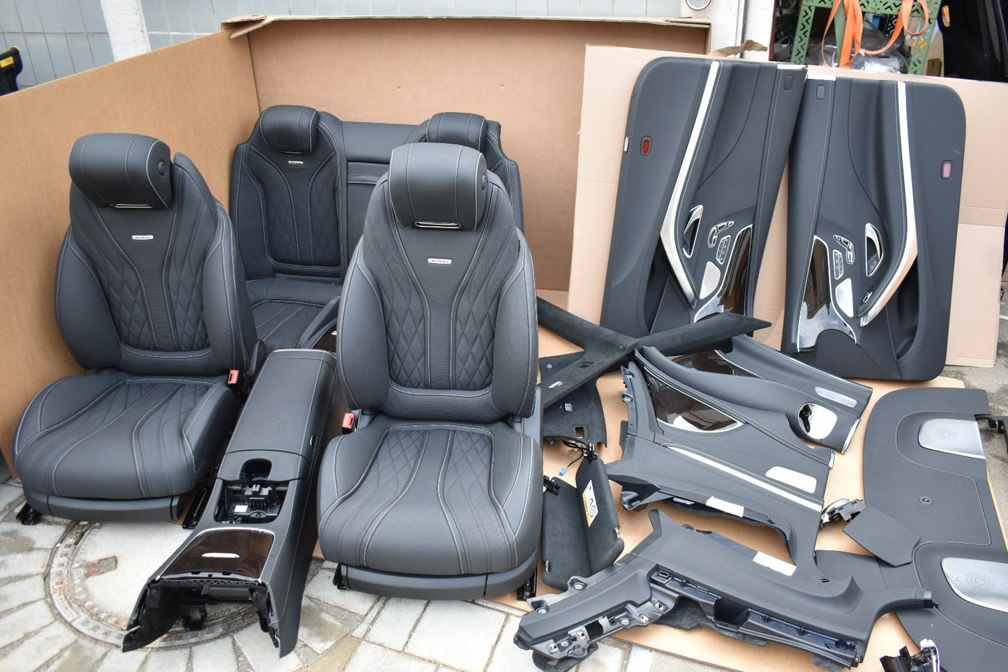 Mercedes S63 AMG Coupe S Klasse Cabrio Sitze vorne hinten Innenausstattung C217