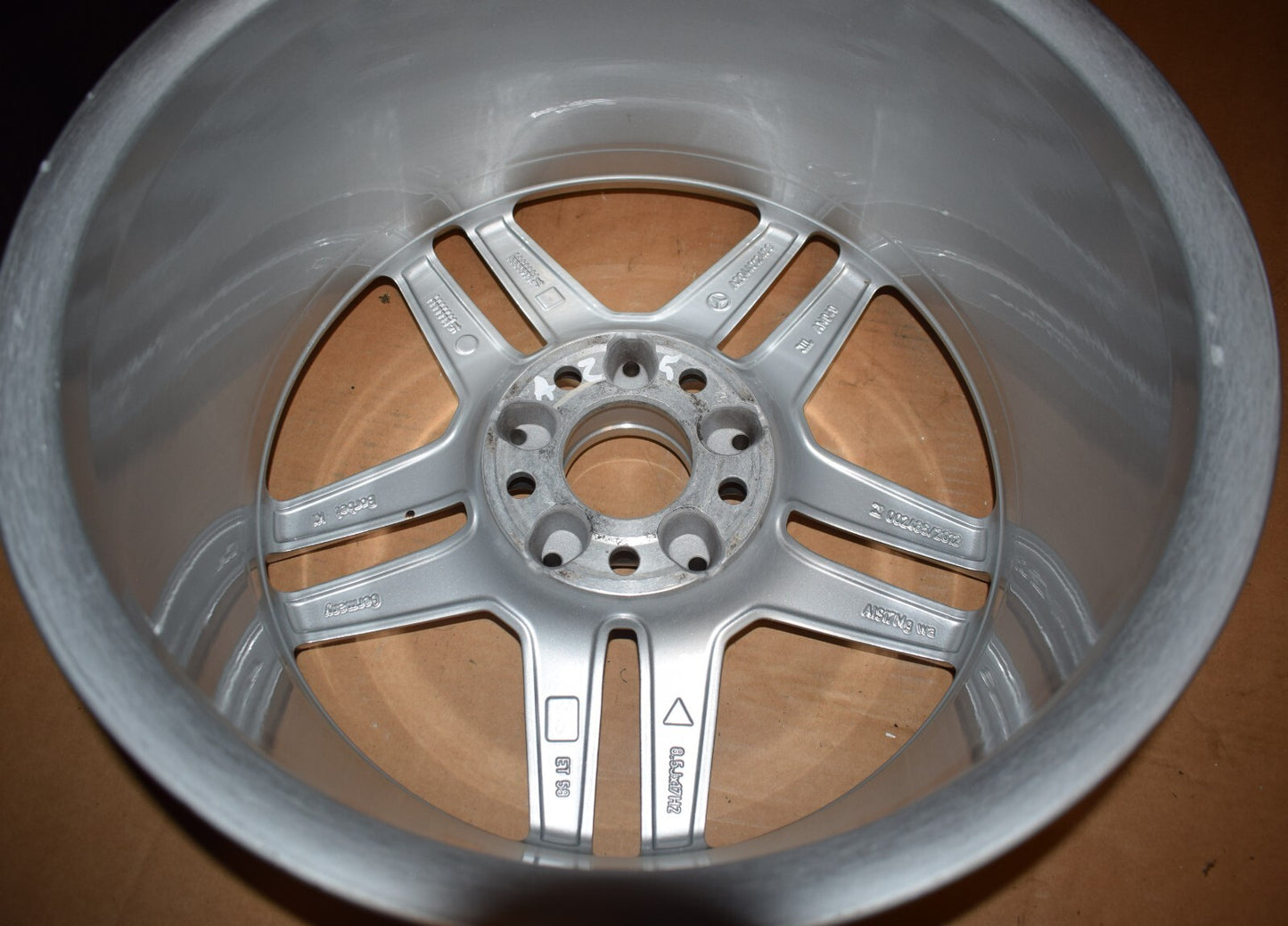 1x Original Mercedes w204 C Klasse Alufelge 17 Zoll a2044012400 8,5Jx17 Et58
