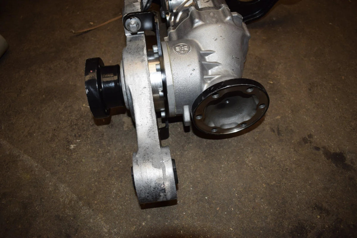 Mercedes w639 Differential 4x4 Vito Viano Vorderachsgetriebe a6393300402 4 matic