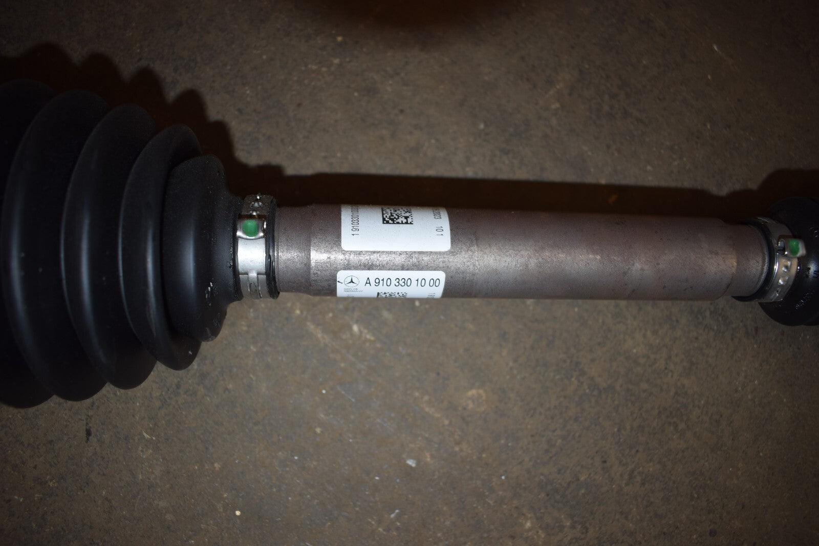 1x Original Mercedes Gelenkwelle vorderachse A9103301000 Vorderachswelle w907