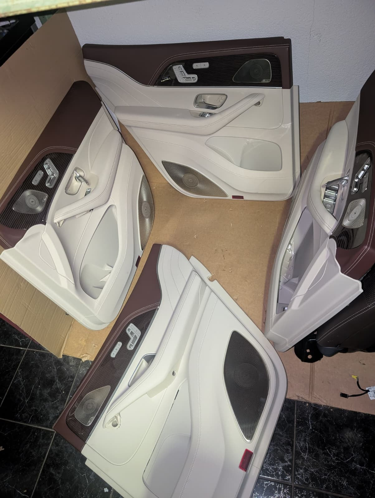 Original Mercedes GLS Maybach Sitze hinten Exclusive Innenausstattung X166