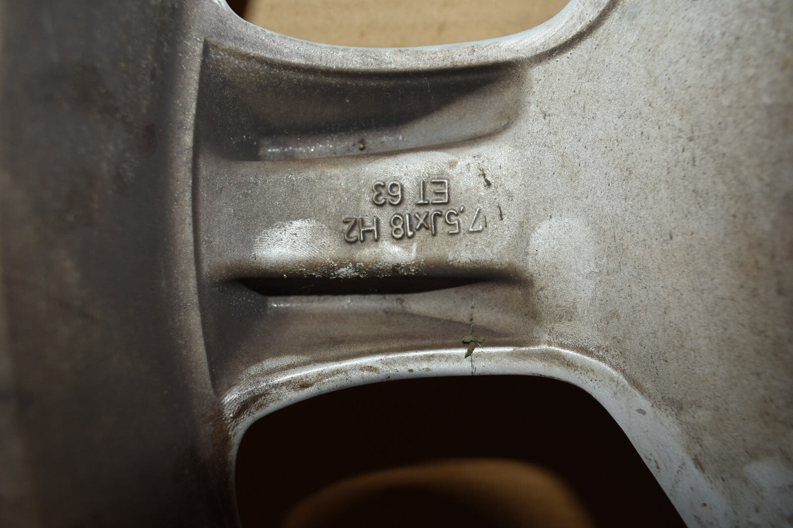 1x Original Mercedes w463 G Klasse Alufelge a4634011102 7,5Jx18 ET63 Felge