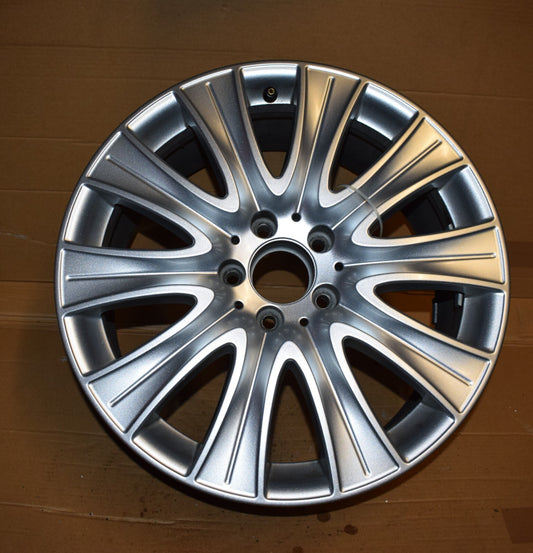 1x Original Mercedes w222 S Klasse Alufelge A2224010902 8Jx18 ET41