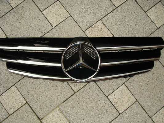 Mercedes original CLK Klasse A209 C209 Kühlergrill a2098800123  Avantgarde AMG