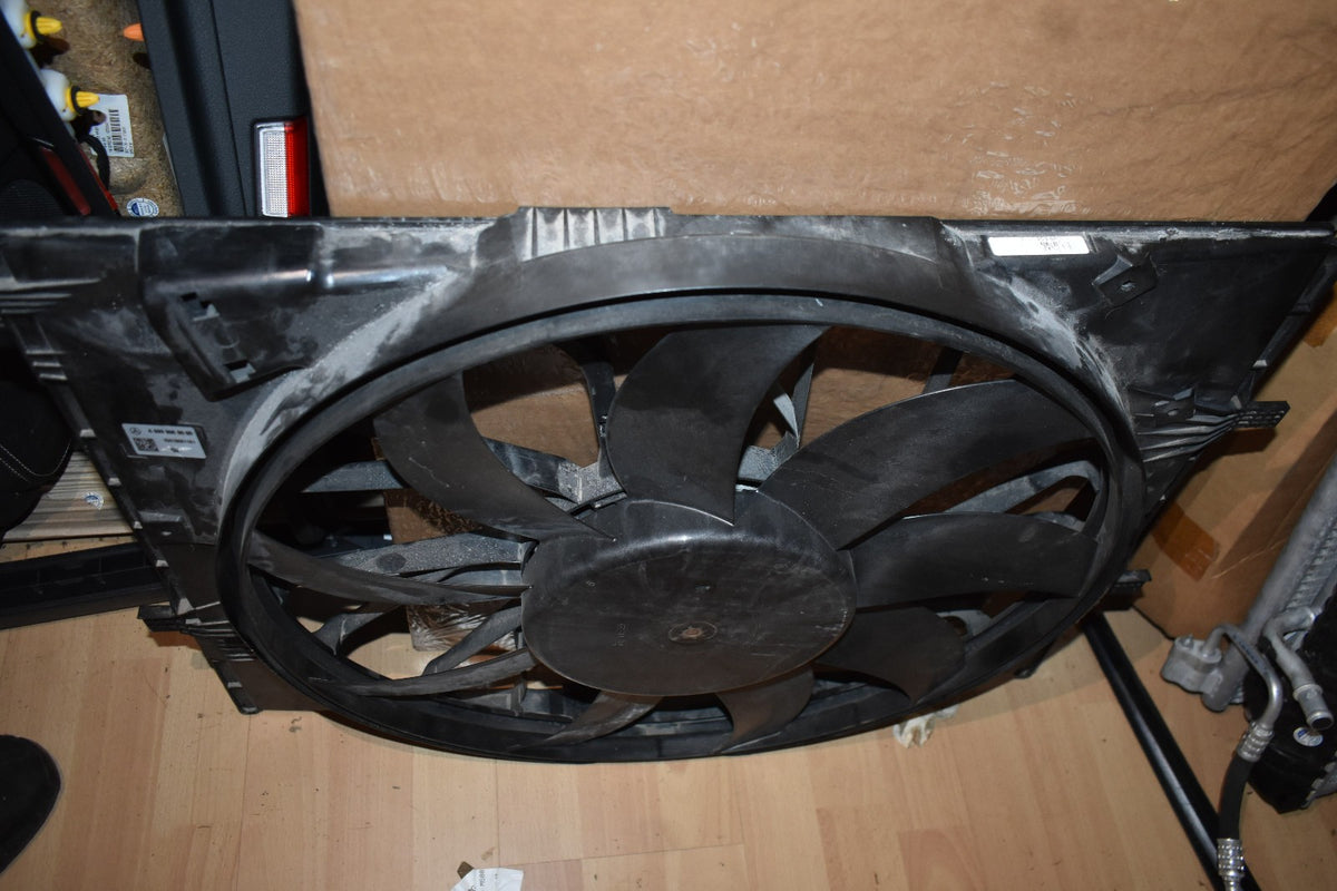 Original Mercedes S Klasse W222 Gebkläse Lüfter a0999069000