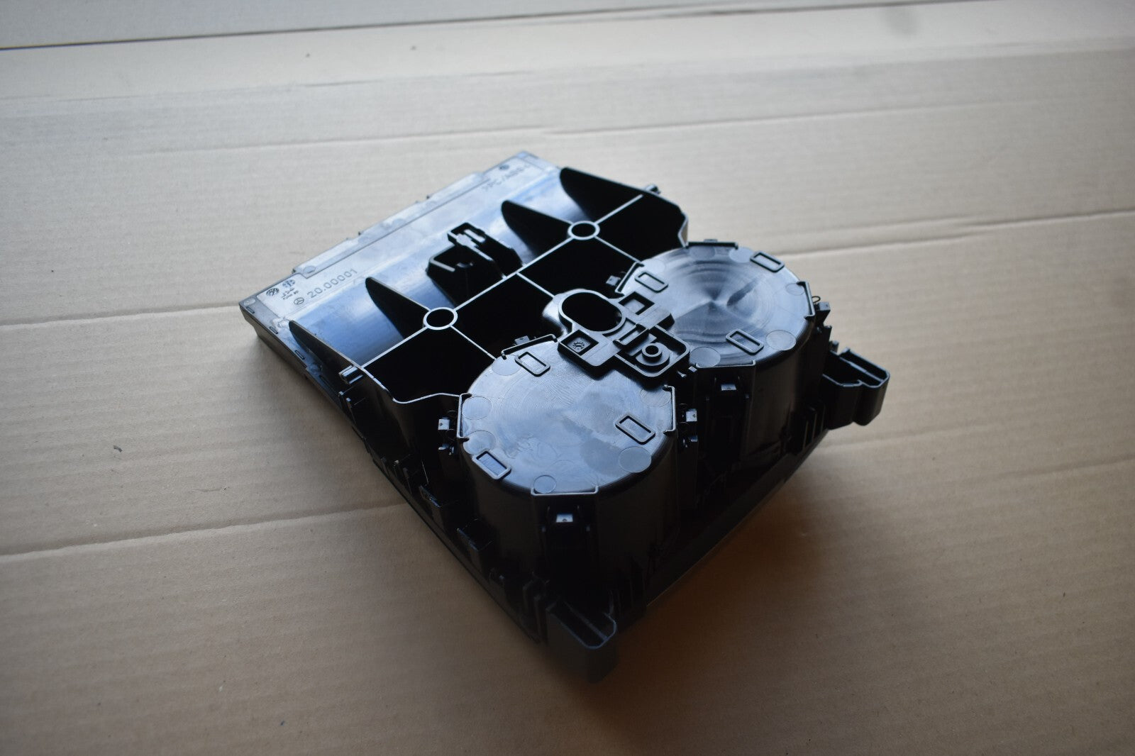 Original Mercedes C218 w218 CLS Cupholder AMG a2186830091