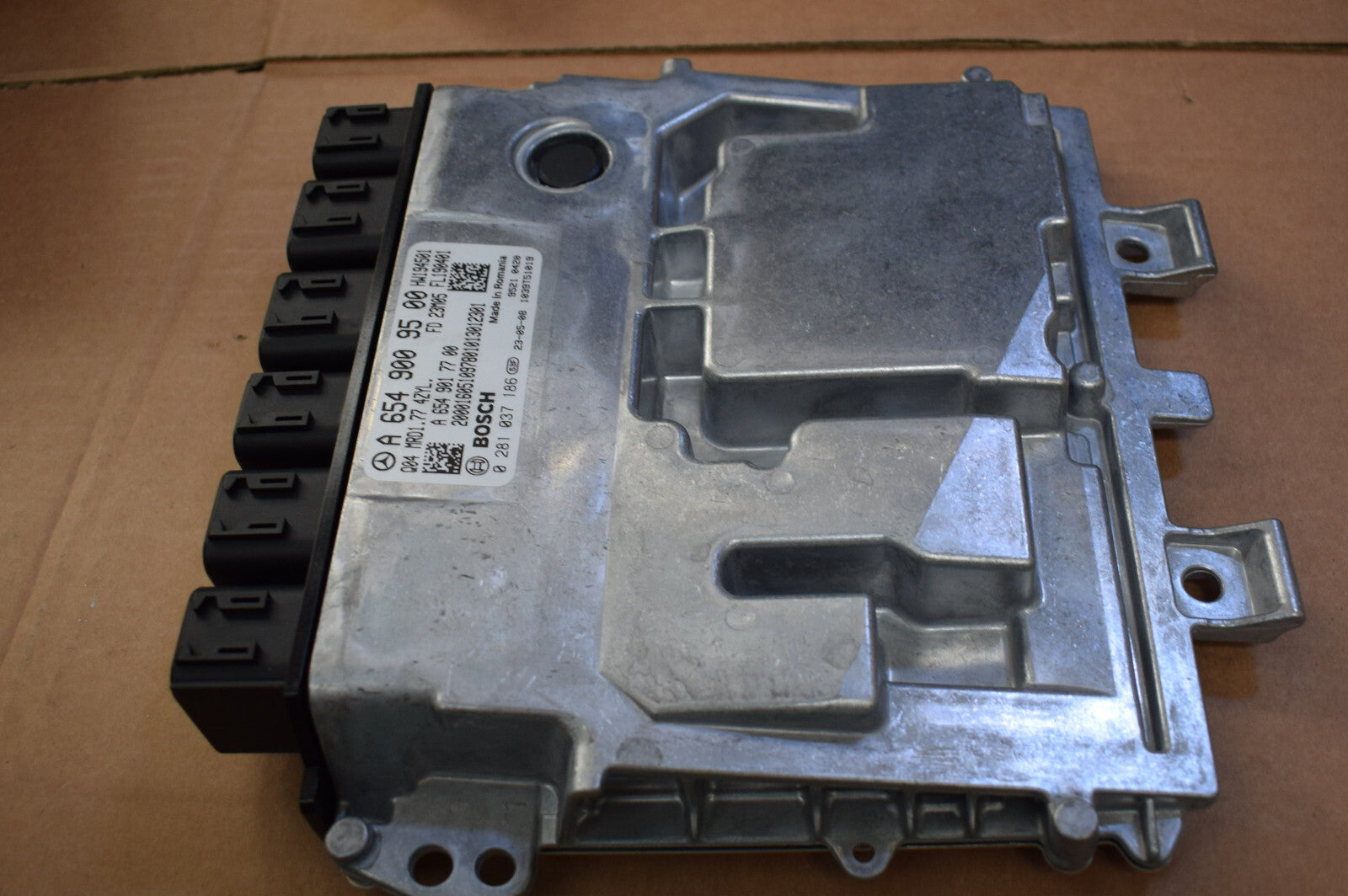 1x Original Mercedes w907 w447 OM654 Motorsteuegerät A6549009500 Neu