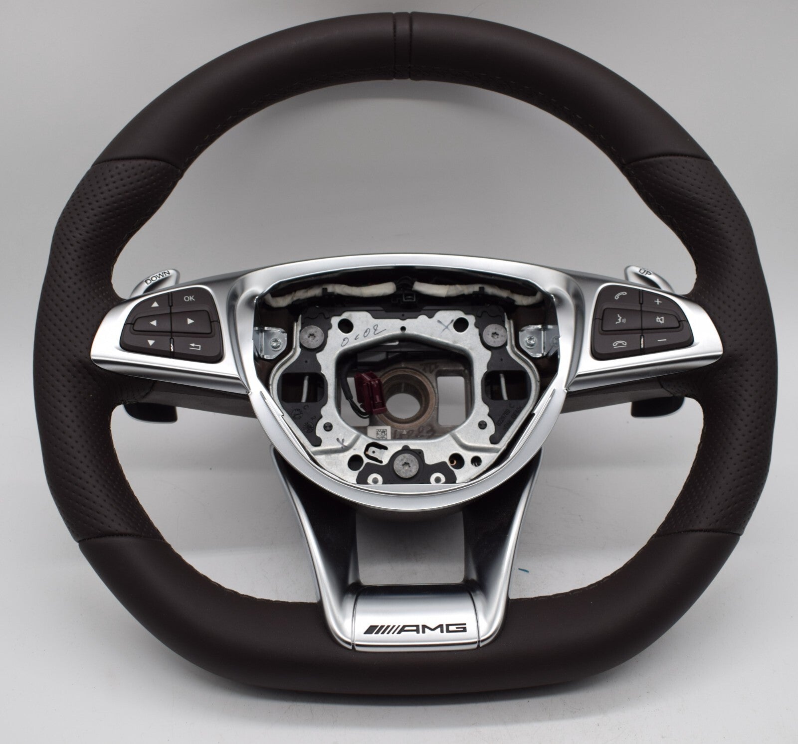 Mercedes Lenkrad AMG Lenkrad w166 w292 w218 CLS a1664601118 Esspressobraun