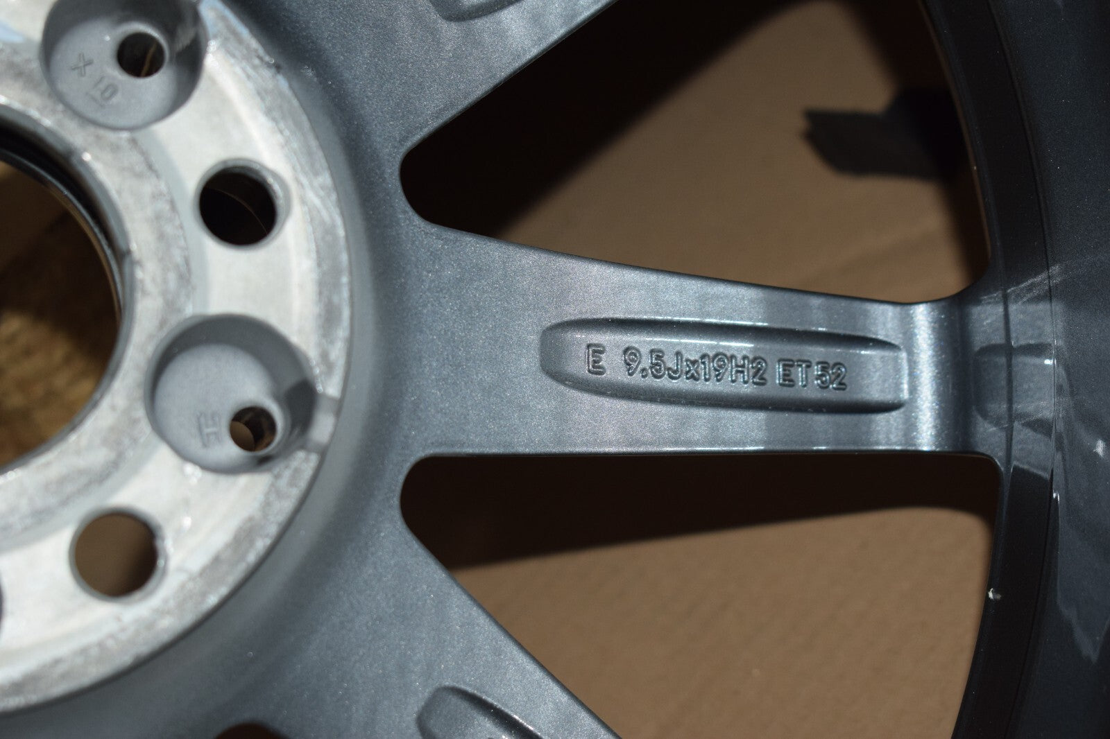 Original Mercedes w212 E Klasse AMG Alufelge 19 Zoll A2124015102 9,5Jx19 H2 ET52