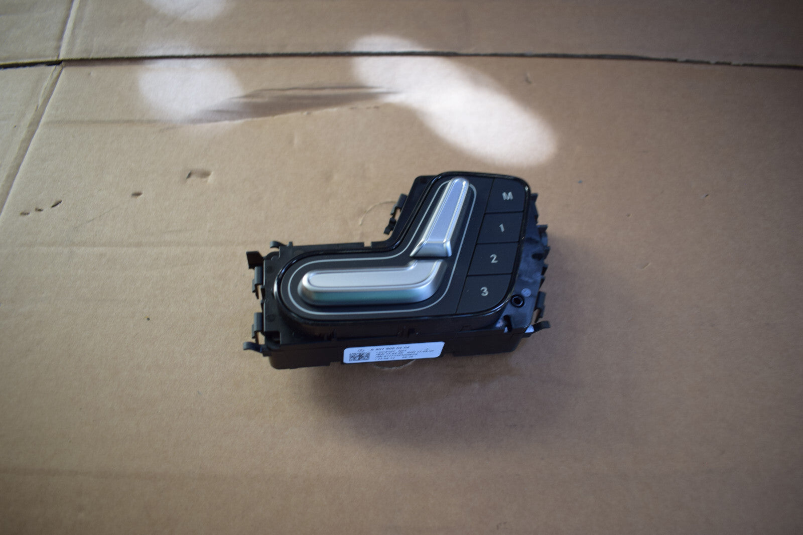 1x Original Mercedes w907 w910 Schalterblock Memory Bedien Tasten A9079050204