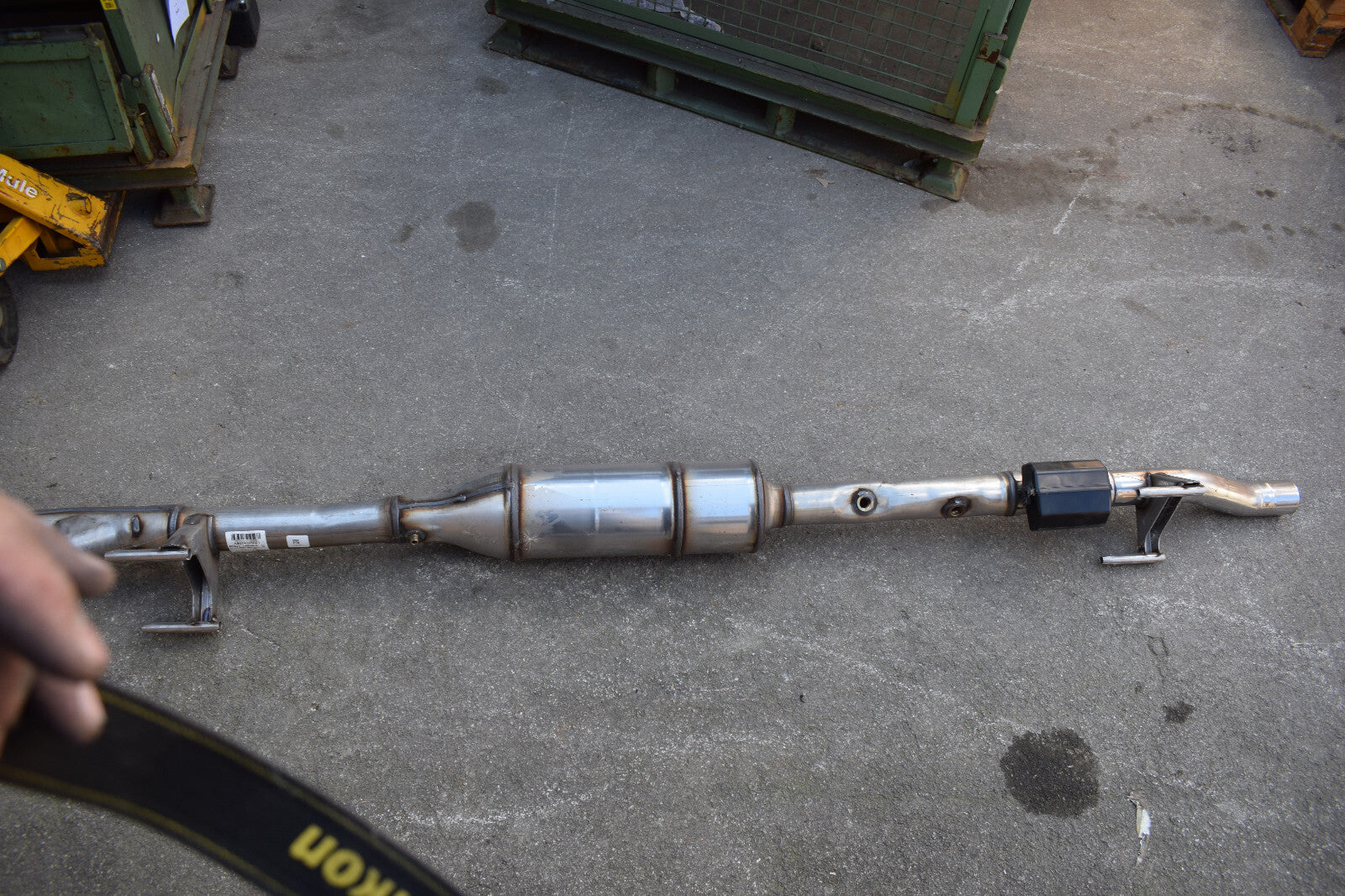 1x Original Mercedes Katalysator w907 w910 a9064905001 a9064902614 OM654
