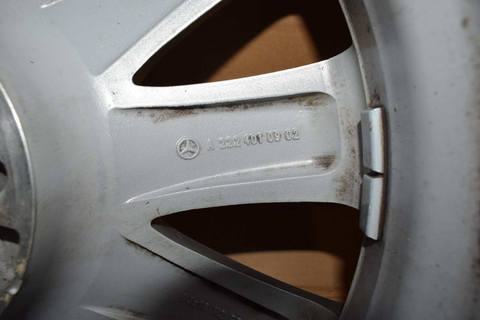 1x Original Mercedes w222 S Klasse Alufelge A2224010902 8Jx18 ET41